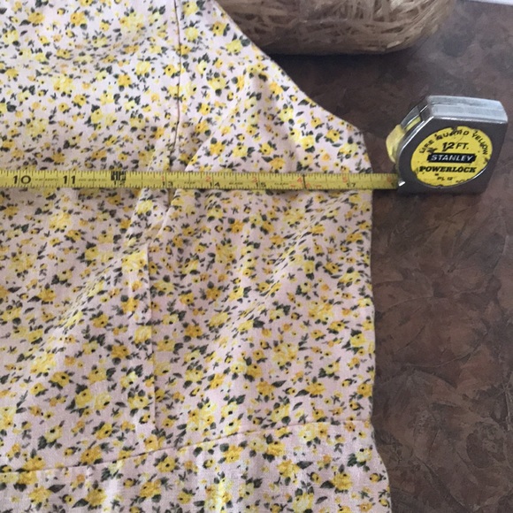 Old Navy springtime spaghetti strap sundress - Picture 13 of 15